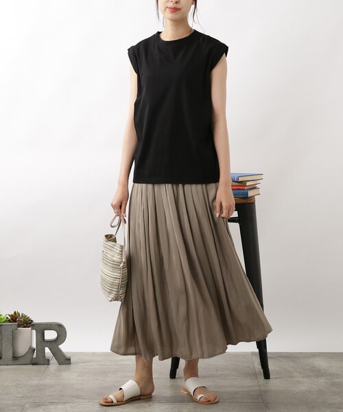 DRESKIP(ドレスキップ)の「◆ウエストリボンイレヘムプルオーバー(Tシャツ/カットソー・レディース・オフホワイト/ブラック/ブルー・02/03)」の8枚目の写真