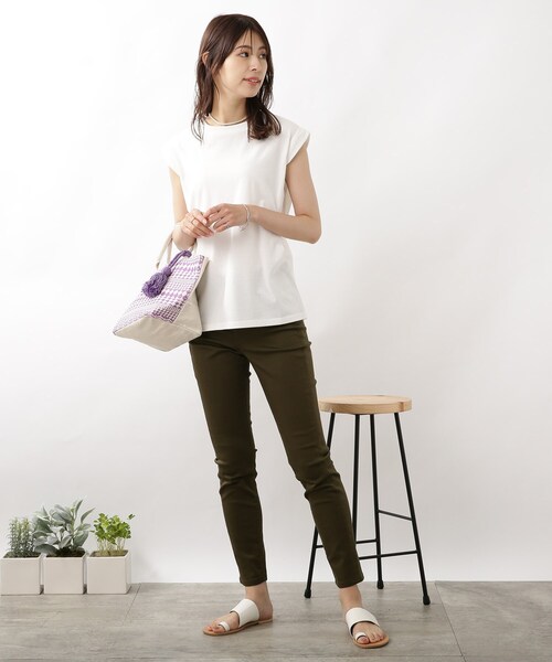 DRESKIP(ドレスキップ)の「◆ウエストリボンイレヘムプルオーバー(Tシャツ/カットソー・レディース・オフホワイト/ブラック/ブルー・02/03)」の15枚目の写真