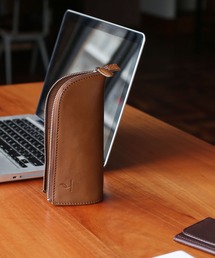 mieno（ミエノ）の「[mieno]牛革レザーペンケース（ペン類）」