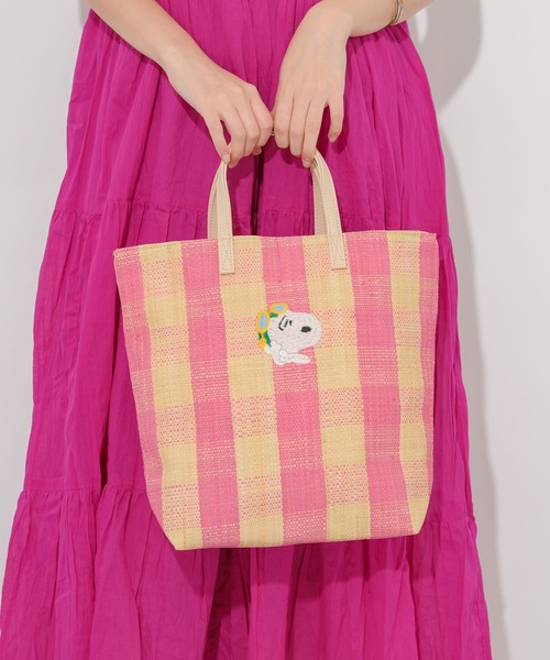 Paradise Picnic(パラダイスピクニック)の「スヌーピー/RAFFIA BAG M(かごバッグ・レディース・ブラック/ピンク/グリーン・FREE)」の1枚目の写真
