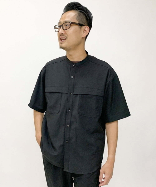 a.v.v（アーヴェヴェ）の「Wポケットワイドシルエットバンドカラーシャツ（セットアップ対応）（シャツ/ブラウス・メンズ・ブラック/ブラウン・46/48）」の17枚目の写真