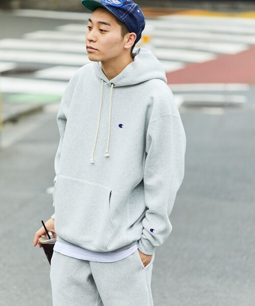 Champion(チャンピオン)の「champion/チャンピオン SP REVERSE WEAVE HOOD PARKA/リバースウィーブ/パーカー/別注(パーカー・メンズ・ライトグレー/ブラック・MEDIUM/LARGE)」の9枚目の写真