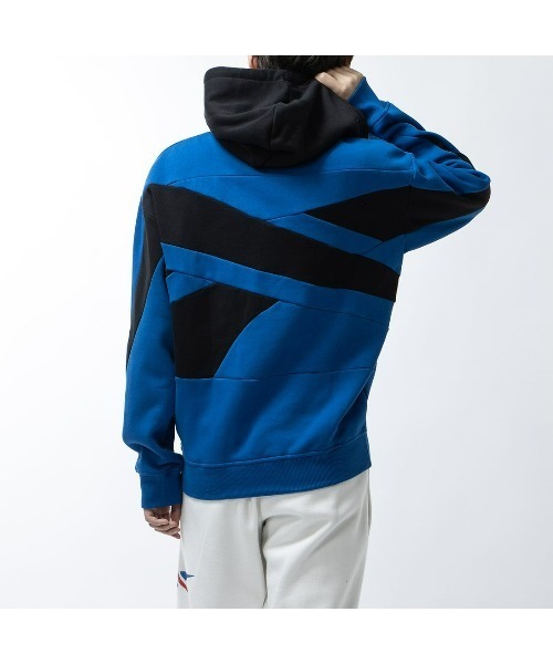 Reebok(リーボック)の「バスケットボール バック ベクター フリース フーディー / Basketball Back Vector Fleece Hoodie(パーカー・メンズ・ホワイト/ブルー/ブラック・MEDIUM/SMALL/LARGE/X-LARGE/XXX-LARGE/XX-LARGE/X-SMALL/J/M/J/O/J/S/J/2XO/J/XS/J/L/J/XO)」の14枚目の写真