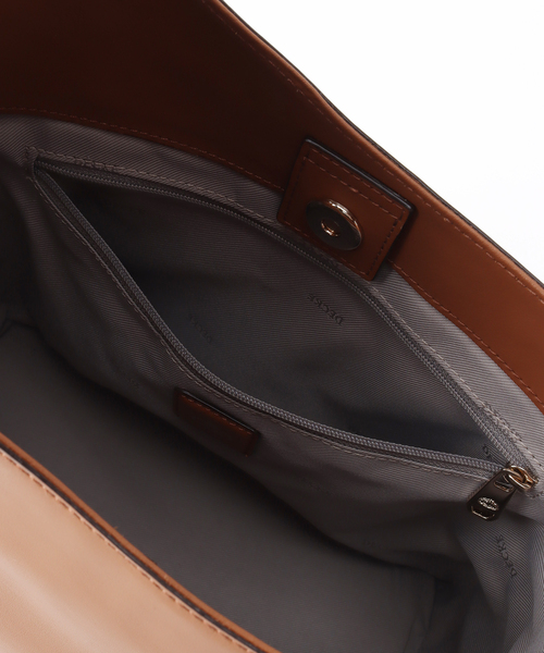 DECKE(デッケ)の「【DECKE/デッケ】BOW BAG(ショルダーバッグ・レディース・キャメル・FREE)」の7枚目の写真