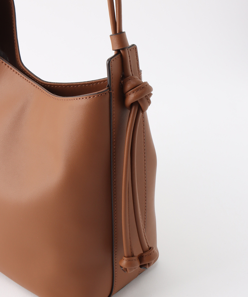 DECKE(デッケ)の「【DECKE/デッケ】BOW BAG(ショルダーバッグ・レディース・キャメル・FREE)」の10枚目の写真