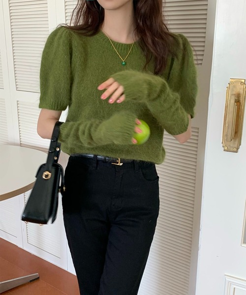 me+em select（ミームセレクト）の「※※【 新色追加/9color 】アームウォーマー付き　パフカラーニットトップス（ニット/セーター・レディース・ホワイト/ブラック/レッド/ピンク/グリーン/ブラウン/ブルー系その他/モカ/ダークグレー・FREE）」の13枚目の写真