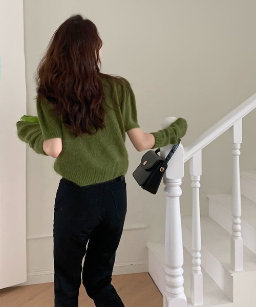 me+em select（ミームセレクト）の「※※【 新色追加/9color 】アームウォーマー付き　パフカラーニットトップス（ニット/セーター・レディース・ホワイト/ブラック/レッド/ピンク/グリーン/ブラウン/ブルー系その他/モカ/ダークグレー・FREE）」の14枚目の写真