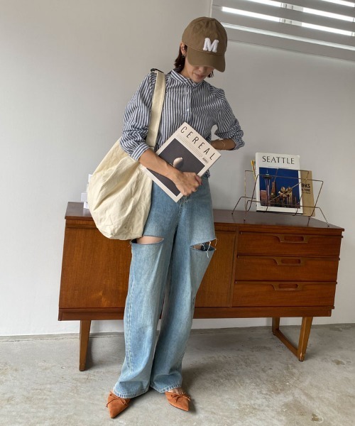 DONOBAN（ドノバン）の「ビックサイズキャンバスショルダーバッグ（ショルダーバッグ・レディース・ホワイト系その他/ブラック/カーキ・ONESIZE/ONE SIZE）」の4枚目の写真