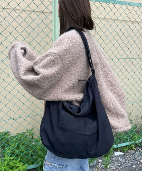 DONOBAN（ドノバン）の「ビックサイズキャンバスショルダーバッグ（ショルダーバッグ・レディース・ホワイト系その他/ブラック/カーキ・ONESIZE/ONE SIZE）」の16枚目の写真