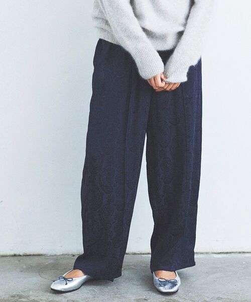 le.coeur blanc(ルクールブラン)の「ジャガードイージーパンツ(その他パンツ・レディース・オリーブ/ネイビー・38)」の2枚目の写真