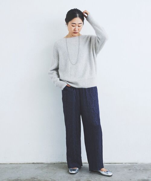 le.coeur blanc(ルクールブラン)の「ジャガードイージーパンツ(その他パンツ・レディース・オリーブ/ネイビー・38)」の7枚目の写真