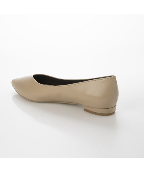 Fin(フィン)の「Vカットフラットシューズ【低反発スポンジ入り】(パンプス・レディース・ブラック/ベージュ/シルバー・22.5cm/23cm/23.5cm/24cm/24.5cm)」の6枚目の写真