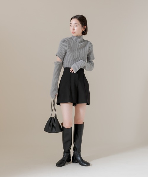 mline（エムライン）の「[mline]アームウォーマーハイネックニット（ニット/セーター・レディース・グレー/オフホワイト/ブルー・FREE）」の13枚目の写真