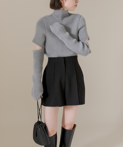 mline（エムライン）の「[mline]アームウォーマーハイネックニット（ニット/セーター・レディース・グレー/オフホワイト/ブルー・FREE）」の15枚目の写真