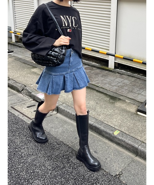 WC(ダブル シー)の「NYCショートスウェット(スウェット・レディース・グレー/ブラック・FREE)」の4枚目の写真