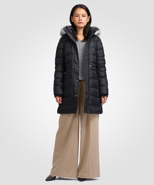 TOMMY HILFIGER（トミーヒルフィガー）の「フーデッドダウンジャケット（ダウンジャケット/コート・レディース・ベージュ/ネイビー/ブラック・LARGE/MEDIUM/X-SMALL/SMALL）」の11枚目の写真