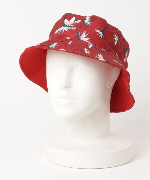 アリシアスタン　パケットハット　RED adidas（アディダス）の「テベ・マググ バケットハット / アディダス
