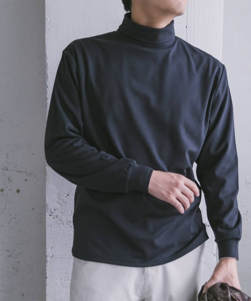 URBAN RESEARCH DOORS（アーバンリサーチドアーズ）の「『UR TECH』ポンチタートルネックTシャツ（Tシャツ/カットソー・メンズ・ネイビー/チャコールグレー/オフホワイト・MEDIUM/LARGE）」の17枚目の写真