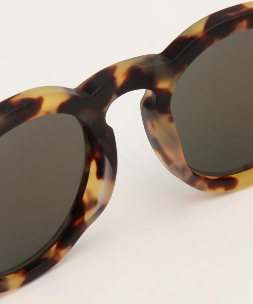 BEAMS（ビームス）の「Illesteva / LeonardⅡ（サングラス・メンズ・ブラック/ダークブラウン/ネイビー・ONE SIZE）」の20枚目の写真