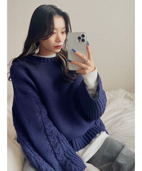 EVRIS（エヴリス）の「パターンルーズニットトップス（ニット/セーター・レディース・ホワイト/ブラック/オレンジ/ネイビー・FREE）」の6枚目の写真