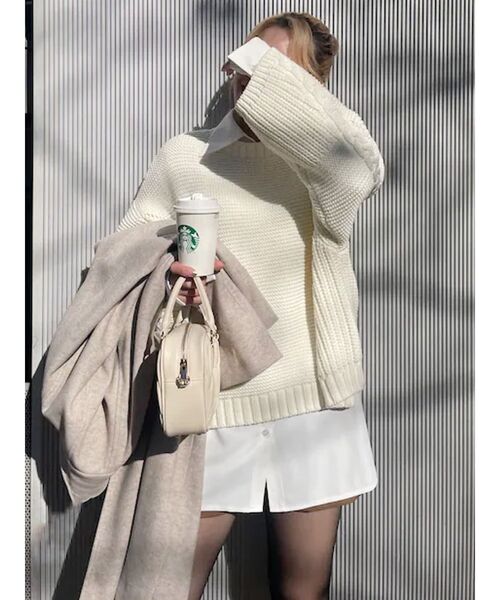 EVRIS（エヴリス）の「パターンルーズニットトップス（ニット/セーター・レディース・ホワイト/ブラック/オレンジ/ネイビー・FREE）」の8枚目の写真