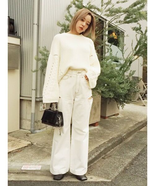 EVRIS（エヴリス）の「パターンルーズニットトップス（ニット/セーター・レディース・ホワイト/ブラック/オレンジ/ネイビー・FREE）」の16枚目の写真