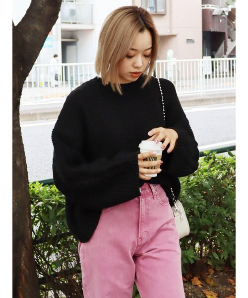 EVRIS（エヴリス）の「パターンルーズニットトップス（ニット/セーター・レディース・ホワイト/ブラック/オレンジ/ネイビー・FREE）」の17枚目の写真