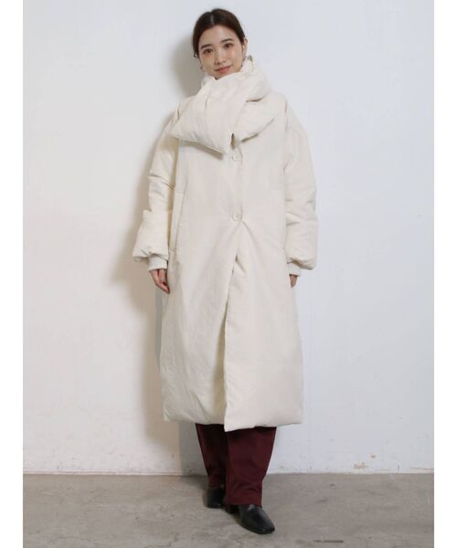 COTORICA（コトリカ）の「ファイバーダウンコート（ダウンジャケット/コート・レディース・アイボリー/ブラック・FREE）」の12枚目の写真