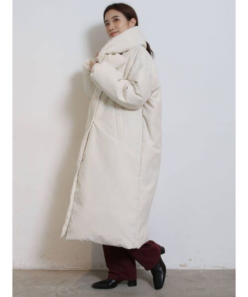 COTORICA（コトリカ）の「ファイバーダウンコート（ダウンジャケット/コート・レディース・アイボリー/ブラック・FREE）」の8枚目の写真