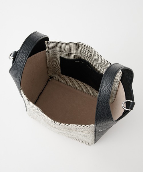 IACUCCI（イアクッチ）の「エーラ S SALE E PEPE GRANDE（トートバッグ