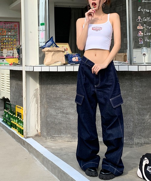 Jewelobe(ジュエローブ)の「ワイドデニムカーゴパンツ(デニムパンツ・レディース・ネイビー・M/L)」の3枚目の写真