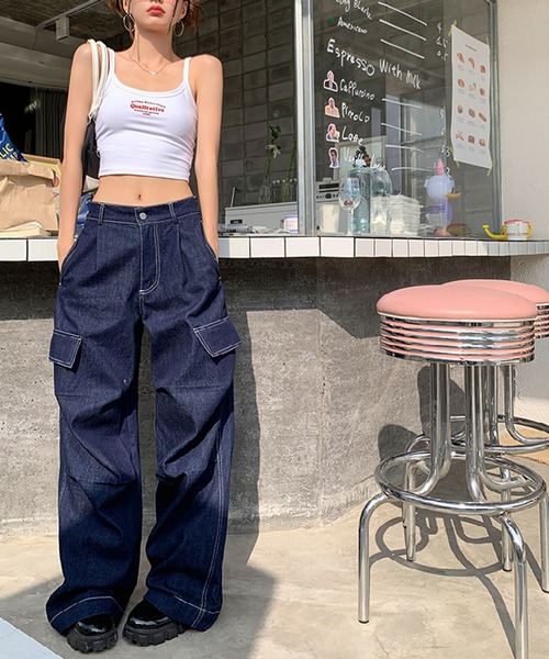 Jewelobe(ジュエローブ)の「ワイドデニムカーゴパンツ(デニムパンツ・レディース・ネイビー・M/L)」の18枚目の写真