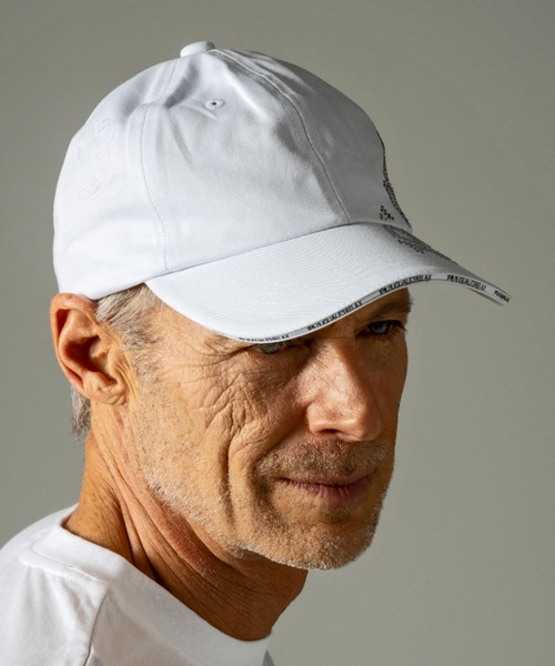 1piu1uguale3 RELAX（ウノピュウノウグァーレトレリラックス）の