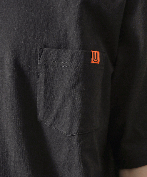 UNIVERSAL OVERALL(ユニバーサルオーバーオール)の「【UNIVERSAL OVERALL/ユニバーサルオーバーオール】 ポケットTシャツ / POCKET TEE / ユニセックス(Tシャツ/カットソー・メンズ・グレー/ホワイト/ネイビー/ブラック・L/XL/M)」の10枚目の写真
