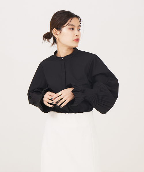 Rouge vif(ルージュヴィフ)の「袖プリーツ台衿ブラウス(シャツ/ブラウス・レディース・ブラック/グリーン/オフホワイト・フリー)」の6枚目の写真