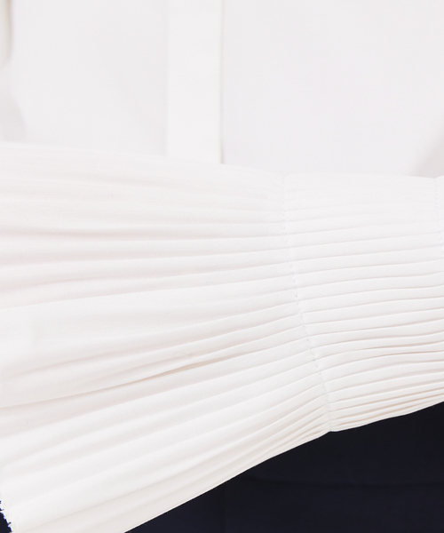 Rouge vif(ルージュヴィフ)の「袖プリーツ台衿ブラウス(シャツ/ブラウス・レディース・ブラック/グリーン/オフホワイト・フリー)」の22枚目の写真