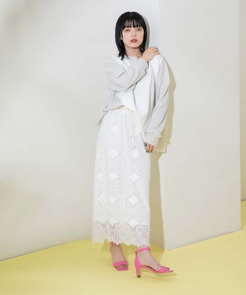 Eimee Law(エイミーロウ)の「レースナロースカート(スカート・レディース・オフホワイト/ブラック/ネイビー・38)」の9枚目の写真