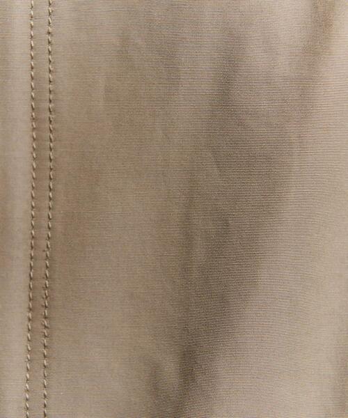 BEAUTY&YOUTH UNITED ARROWS(ビューティーアンドユースユナイテッドアローズ)の「グログランフードマウンテンパーカー/23SS -2WAY/撥水加工-(マウンテンパーカー・レディース・ネイビー/オフホワイト/モカ・S/M/L)」の9枚目の写真