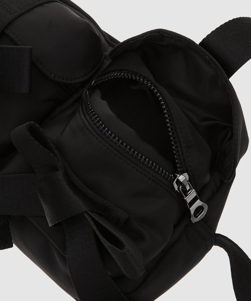 Simone Rocha（シモーネロシャ）の「BOW FRONT CROSSBODY BUM BAG