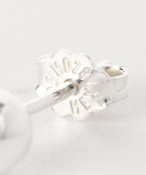 green label relaxing(グリーンレーベルリラクシング)の「<Nina&Jules> Ball Studs ピアス <Select by EMMEL REFINES>(ピアス(両耳用)・レディース・シルバー・FREE)」の5枚目の写真