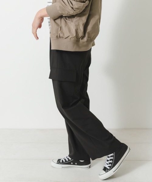URBAN RESEARCH Sonny Label（アーバンリサーチサニーレーベル）の「タックカーゴパンツ（カーゴパンツ・レディース・ブラック/ベージュ系その他・38/36）」の19枚目の写真