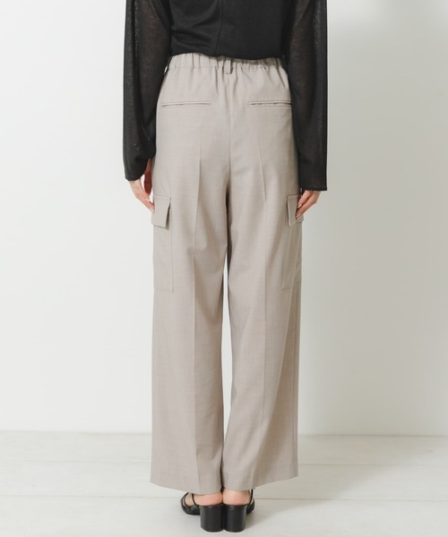 URBAN RESEARCH Sonny Label（アーバンリサーチサニーレーベル）の「タックカーゴパンツ（カーゴパンツ・レディース・ブラック/ベージュ系その他・38/36）」の7枚目の写真