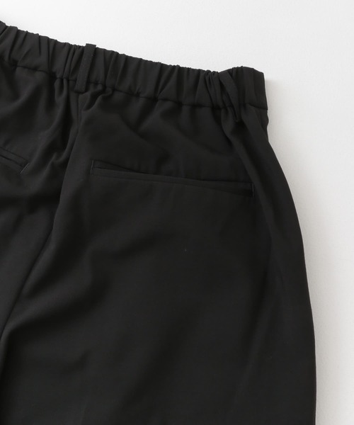 URBAN RESEARCH Sonny Label（アーバンリサーチサニーレーベル）の「タックカーゴパンツ（カーゴパンツ・レディース・ブラック/ベージュ系その他・38/36）」の17枚目の写真