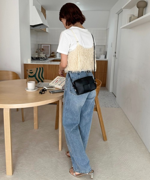 DISCOAT(ディスコート)の「メッシュ編みミニショルダーバッグ(ショルダーバッグ・レディース・ブラック/ブラウン/オレンジ/アイボリー/シルバー/ゴールド/ブラウン系その他/ダークブラウン・FREE)」の22枚目の写真