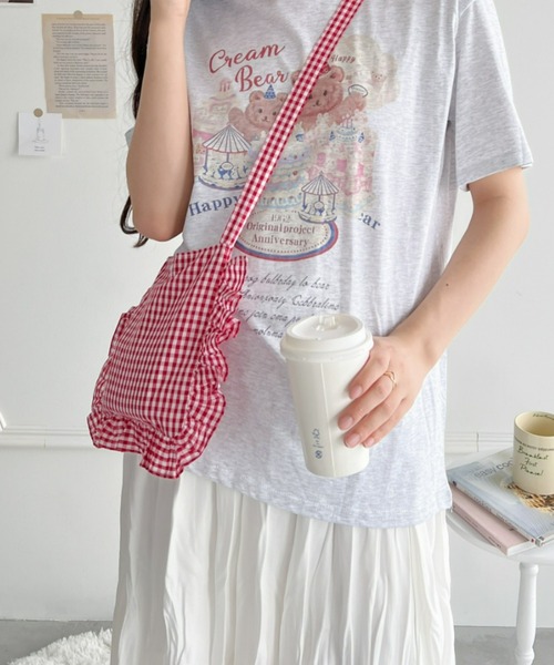 Loueme(ルエム)の「【23S/S】ギンガムチェックフリルミニショルダーバッグ(ショルダーバッグ・レディース・ライトブルー/ブラック/イエロー/ピンク/レッド・FREE)」の9枚目の写真