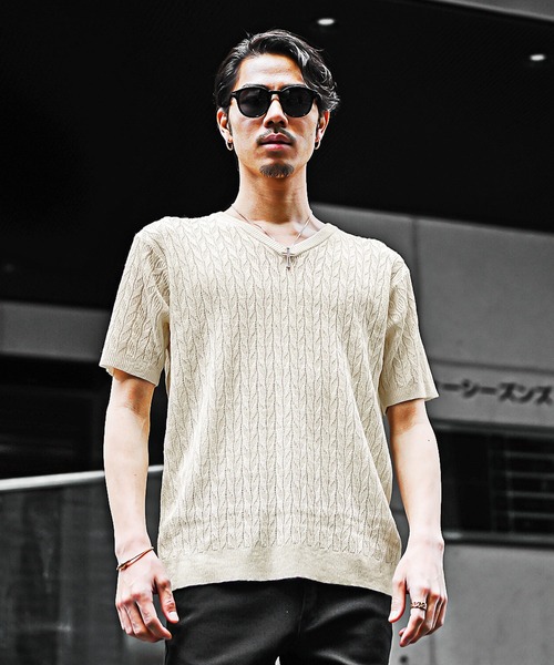 SOMEDIFF（サムディフ）の「【SOMEDIFF】12G変わり編み半袖サマーニット メンズ セーターニット クルーネック Vネック 無地 春服（ニット/セーター・メンズ・ブラック/ブルー/ブラック系その他/オレンジ系その他/ホワイト/ホワイト系その他/ブルー系その他/オレンジ・M/L/XL）」の9枚目の写真