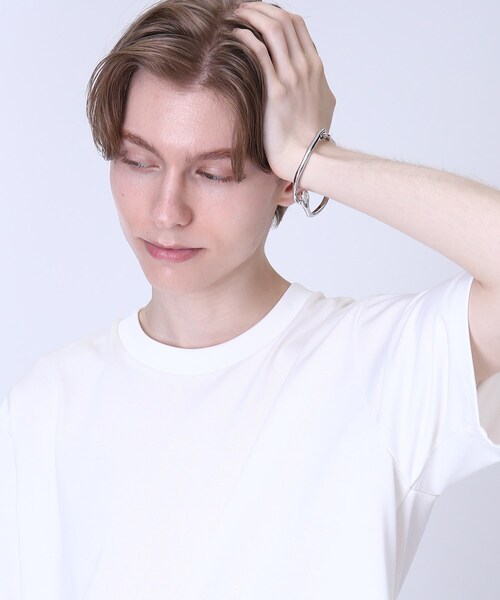 tk.TAKEO KIKUCHI（ティーケータケオキクチ）の「◆フックバングル（ブレスレット・メンズ・シルバー系4/シルバー・02/01）」の9枚目の写真