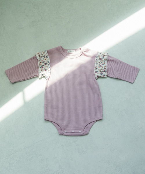 pairmanon（ペアマノン）の「【かぞくおそろい】 【ベビー】袖 フリル ワッフル 長袖 ロンパース（ロンパース・キッズ・ブラック系その他/グレー系その他/ベージュ系その他/ダークブルー/ブルー系その他/パープル系その他/ブラック/ピンク/グリーン系その他2/ブルー系その他4/パープル系その他2/ピンク系その他3/グレイッシュベージュ・70/80）」の11枚目の写真