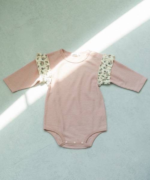 pairmanon（ペアマノン）の「【かぞくおそろい】 【ベビー】袖 フリル ワッフル 長袖 ロンパース（ロンパース・キッズ・ブラック系その他/グレー系その他/ベージュ系その他/ダークブルー/ブルー系その他/パープル系その他/ブラック/ピンク/グリーン系その他2/ブルー系その他4/パープル系その他2/ピンク系その他3/グレイッシュベージュ・70/80）」の13枚目の写真