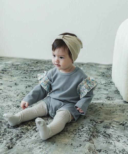 pairmanon（ペアマノン）の「【かぞくおそろい】 【ベビー】袖 フリル ワッフル 長袖 ロンパース（ロンパース・キッズ・ブラック系その他/グレー系その他/ベージュ系その他/ダークブルー/ブルー系その他/パープル系その他/ブラック/ピンク/グリーン系その他2/ブルー系その他4/パープル系その他2/ピンク系その他3/グレイッシュベージュ・70/80）」の17枚目の写真